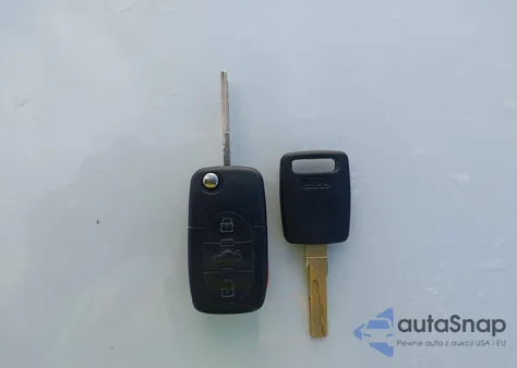 2002 Audi Tt 1.8L из США, поврежденный, VIN TRUTC28N821030432